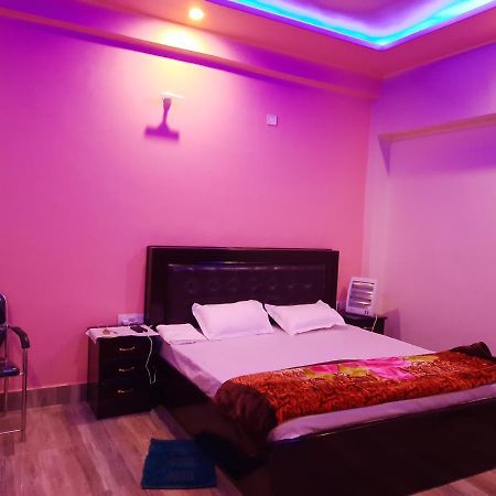 Hotel Blue Diamond Bahraich Luaran gambar